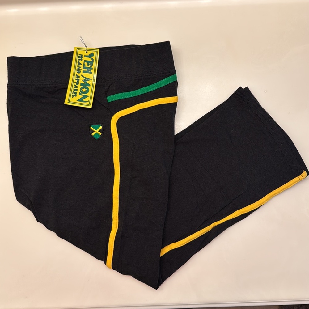 Yeh Mon Jamaica Women's CAPRI Pants